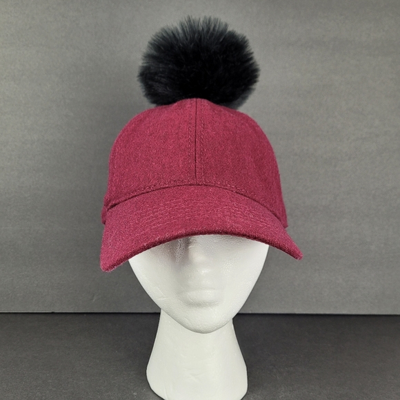 Betmar Pom Pom Cap Hat NEW - Picture 2 of 8